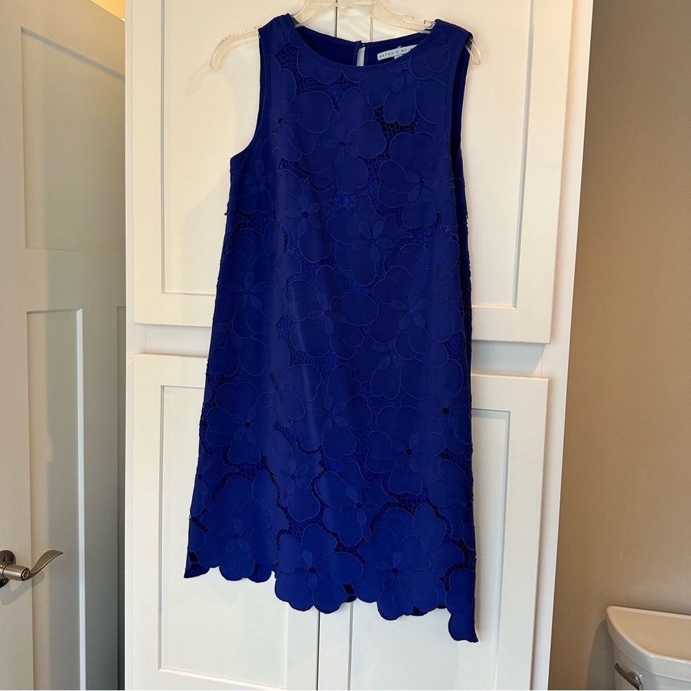Antonio Melani Dress size 4 Blue